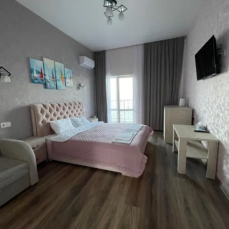 Bianco Kemping Odessa